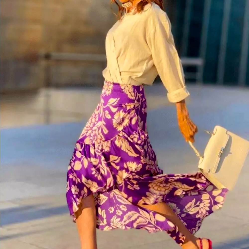 NWT ZARA Ruffled Floral Printed Midi Skirt Purple/Multicolored 3004/185 Size M